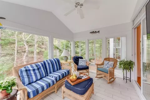 17 Cross Wind, Plymouth, MA 02360