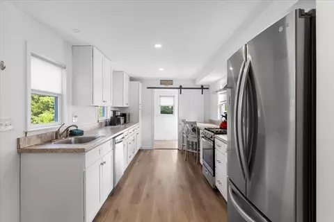 17 Coddington Rd, Centerville, MA 02632 photo 10