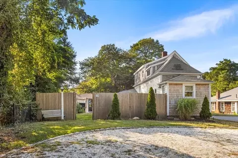 17 Coddington Rd, Centerville, MA 02632 photo 22