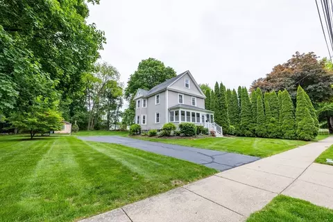 57 Clapp St, Walpole, MA 02081 photo 3
