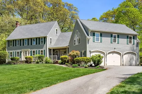 13 Lisa Ln, Georgetown, MA 01833