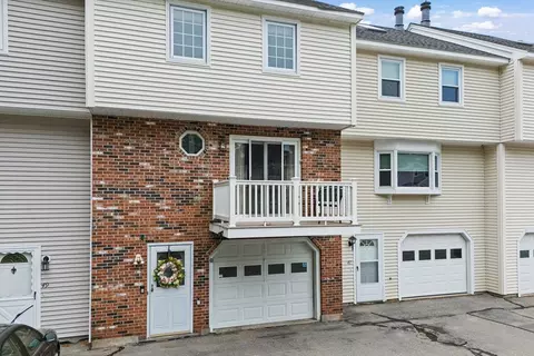 88 Frederick St #48, Dracut, MA 01826