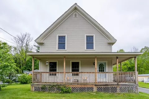 86 Lennon St, Gardner, MA 01440