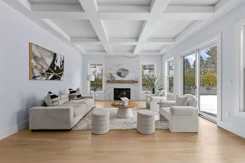 Living - 354 West St, Needham, MA 02494 photo 1 of 5