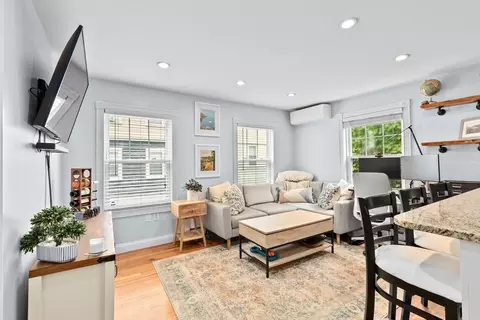 13 Emmet St #1, Boston, MA 02127