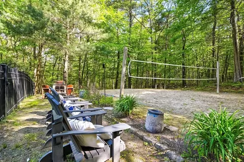56 Grafton Rd, Upton, MA 01568 photo 9