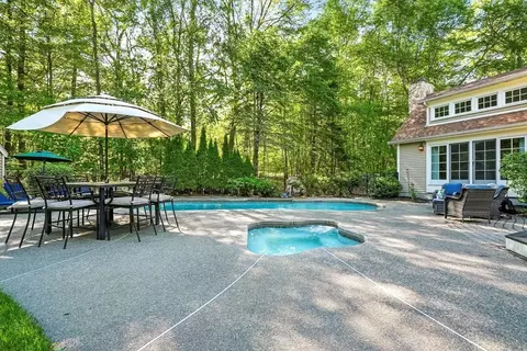 56 Grafton Rd, Upton, MA 01568 photo 7