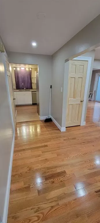 Entry Way - 37 Ekman St, Worcester, MA 01607 photo 3 of 5