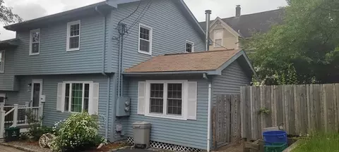 Exterior - 37 Ekman St, Worcester, MA 01607 photo 2 of 3