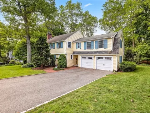 234 Lowell Rd, Wellesley, MA 02481