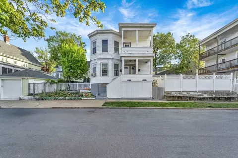 6 Carlton # -8, Lynn, MA 01902