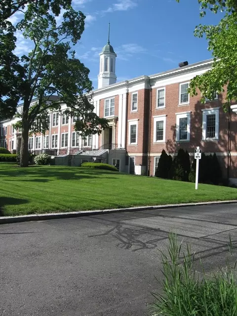 1475 Massachusetts Ave #342, Lexington, MA 02420