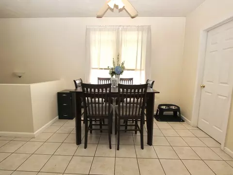 Dining - 239 Union St, Franklin, MA 02038 photo 2 of 2
