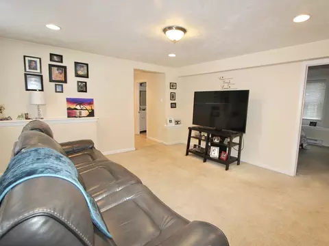 Living - 239 Union St, Franklin, MA 02038 photo 4 of 4