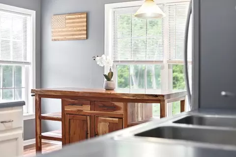 Kitchen - 59 Castlegate Dr #B, Springfield, MA 01129 photo 6 of 6