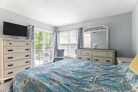 Bedroom - 59 Castlegate Dr #B, Springfield, MA 01129 photo 3 of 6