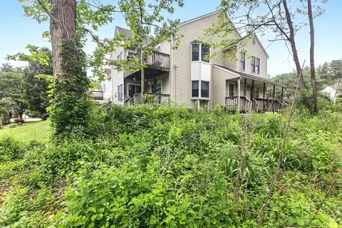 Other - 59 Castlegate Dr #B, Springfield, MA 01129 photo 10 of 11