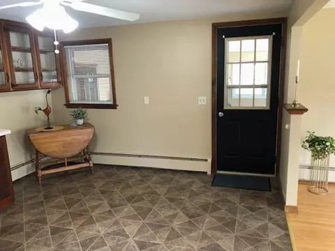 8 Victory Dr, Webster, MA 01570 photo 17