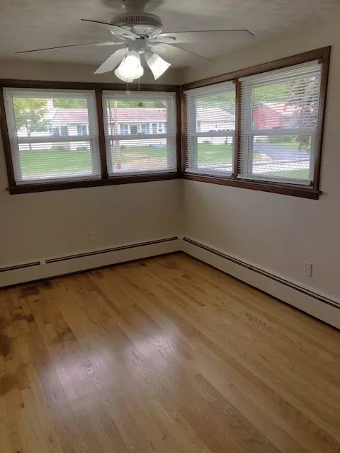 8 Victory Dr, Webster, MA 01570 photo 28