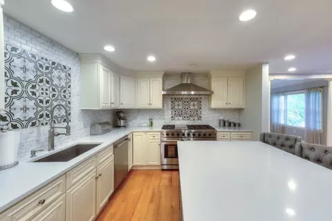 15 Bailin Dr, Worcester, MA 01604 photo 10