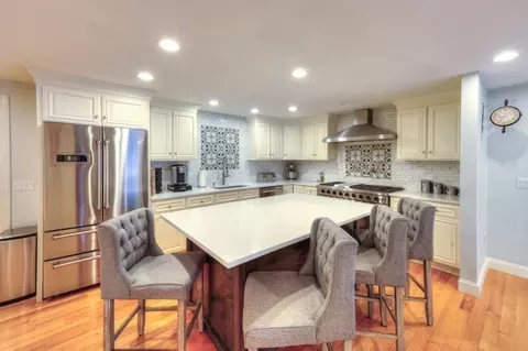 15 Bailin Dr, Worcester, MA 01604 photo 11