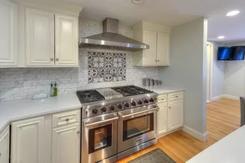 15 Bailin Dr, Worcester, MA 01604 photo 9