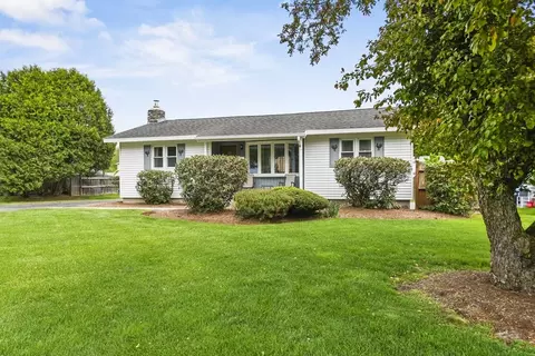 135 Imperial Ave, Pittsfield, MA 01201