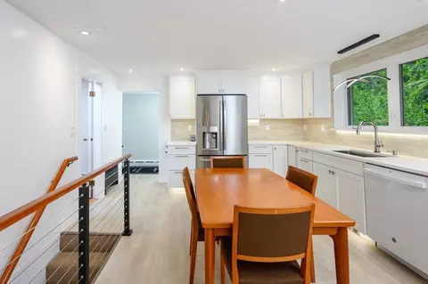 13 Smith Rd, Hingham, MA 02043 photo 4
