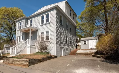 16 Horton St, Salem, MA 01970
