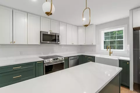 19 Whitehorse Rd, Hingham, MA 02043 photo 13