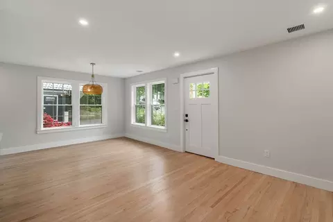 19 Whitehorse Rd, Hingham, MA 02043 photo 7