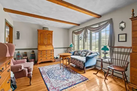 1 Pine Ln, Warren, RI 02885 photo 8