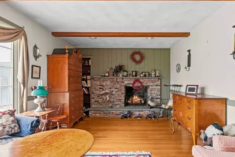 1 Pine Ln, Warren, RI 02885 photo 6