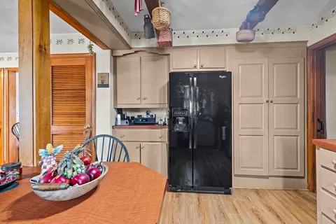 1 Pine Ln, Warren, RI 02885 photo 14