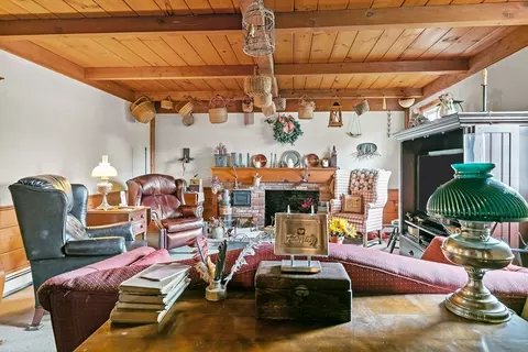 1 Pine Ln, Warren, RI 02885 photo 18