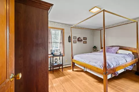 1 Pine Ln, Warren, RI 02885 photo 24