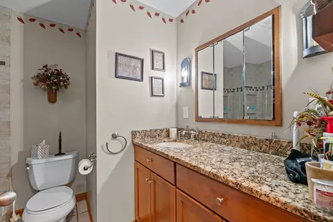 1 Pine Ln, Warren, RI 02885 photo 30