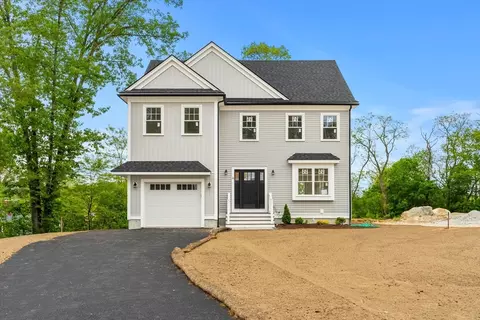 10 Sylvan Hill Xing, Haverhill, MA 01832