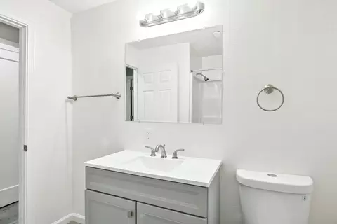 248 Pheland St, Springfield, MA 01109 photo 13