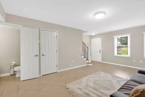 83 Jamestown Dr #83, Springfield, MA 01108 photo 6