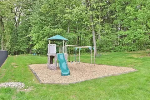 83 Jamestown Dr #83, Springfield, MA 01108 photo 34