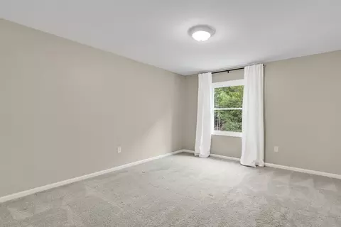 83 Jamestown Dr #83, Springfield, MA 01108 photo 16