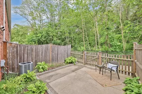 83 Jamestown Dr #83, Springfield, MA 01108 photo 26