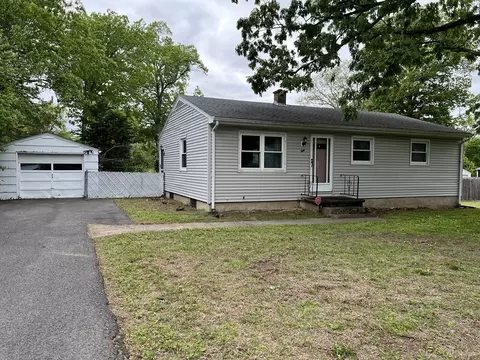 50 Feltham Rd, Springfield, MA 01118