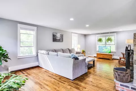 7 Hane Rd, Mashpee, MA 02649 photo 6