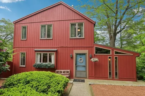 56 Pine Point Rd, Stow, MA 01775 photo 4