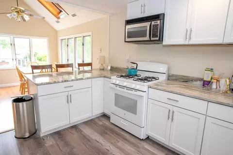 22 Everton Ave, Worcester, MA 01604 photo 14