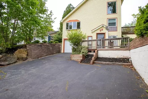 22 Everton Ave, Worcester, MA 01604 photo 3