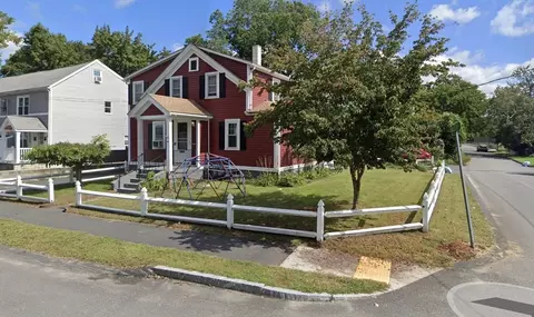 40 Morse St, Natick, MA 01760