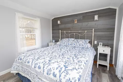 Bedroom - 1 Ladd Ave, Wareham, MA 02571 photo 2 of 4